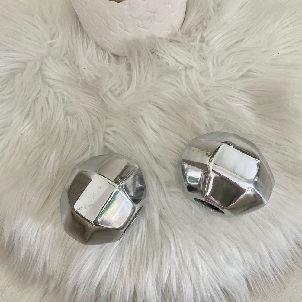 Nima Oberoi Candle Holders Lunares